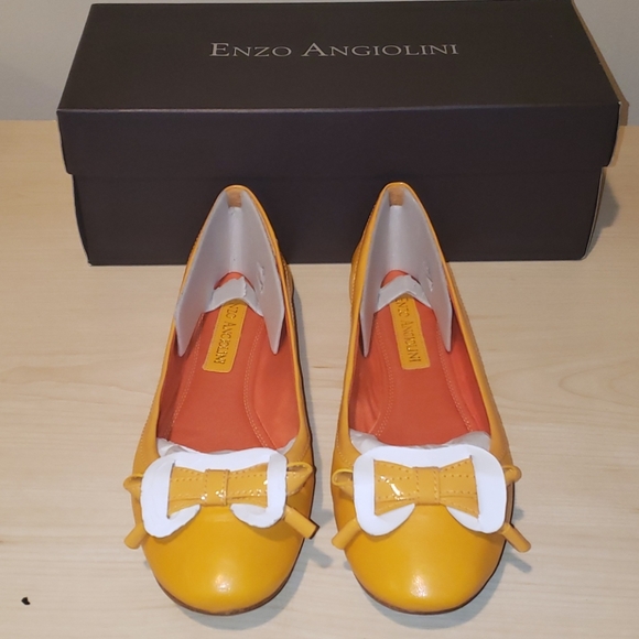 Enzo Angiolini Eabertilino flats - Picture 1 of 6